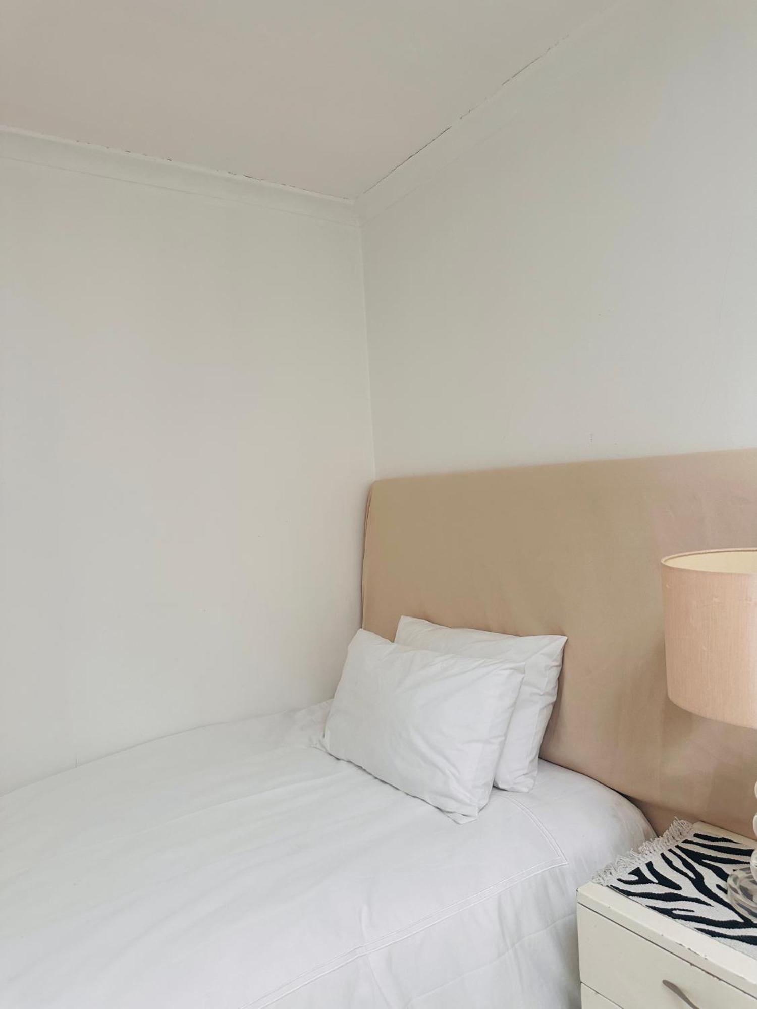 Holiday home Entertainers Delight Near The & Wine Routes Cape Town