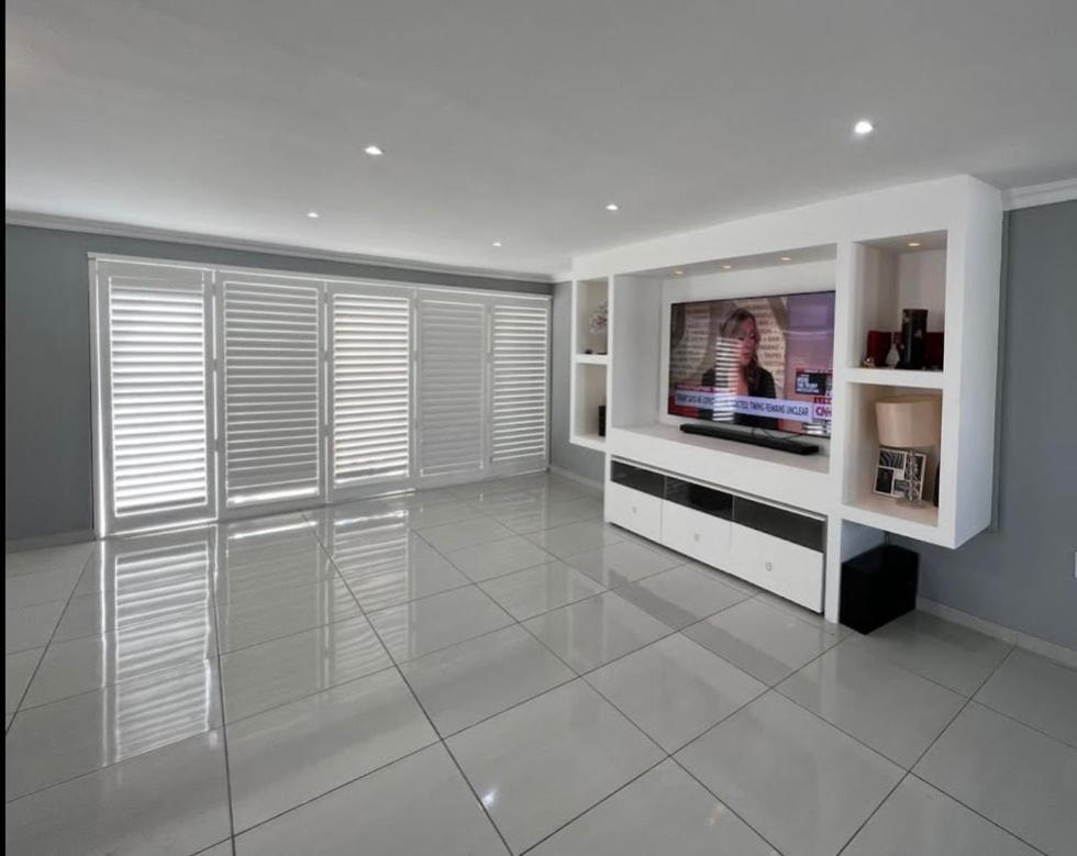 Holiday home Entertainers Delight Near The & Wine Routes