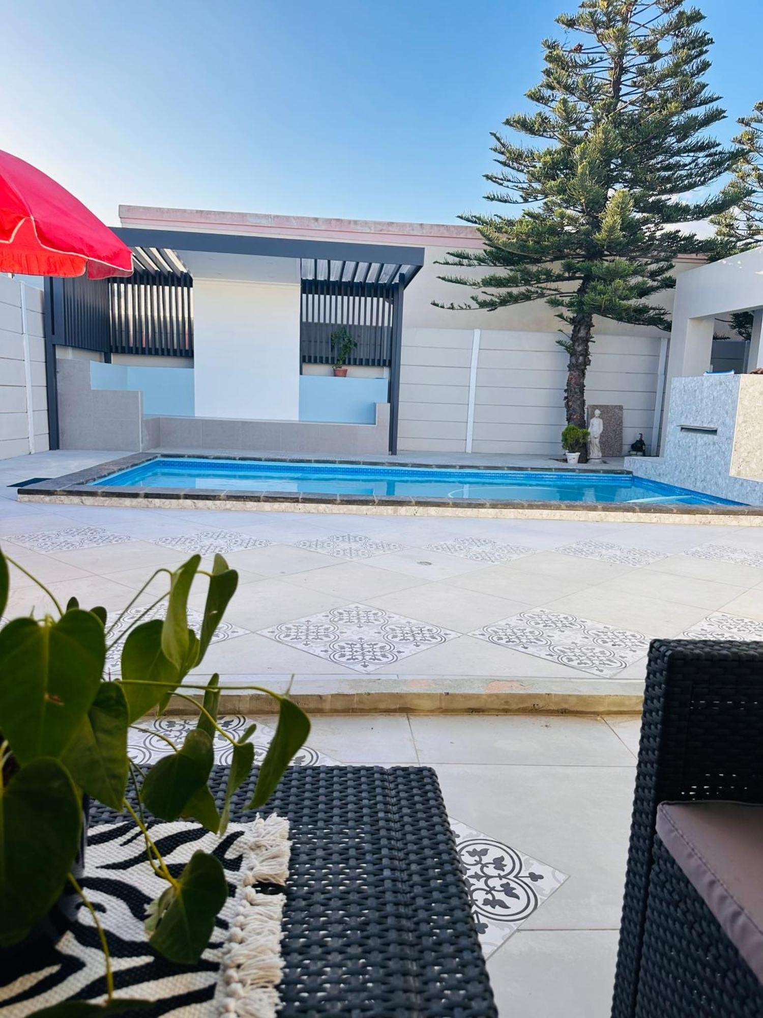 Holiday home Entertainers Delight Near The & Wine Routes Cape Town